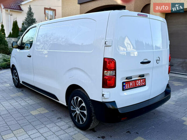 Белый Опель Vivaro-e, объемом двигателя 0 л и пробегом 50 тыс. км за 20878 $, фото 5 на Automoto.ua