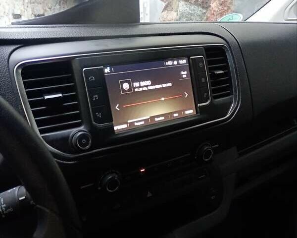 Білий Опель Vivaro-e, об'ємом двигуна 0 л та пробігом 23 тис. км за 19900 $, фото 28 на Automoto.ua