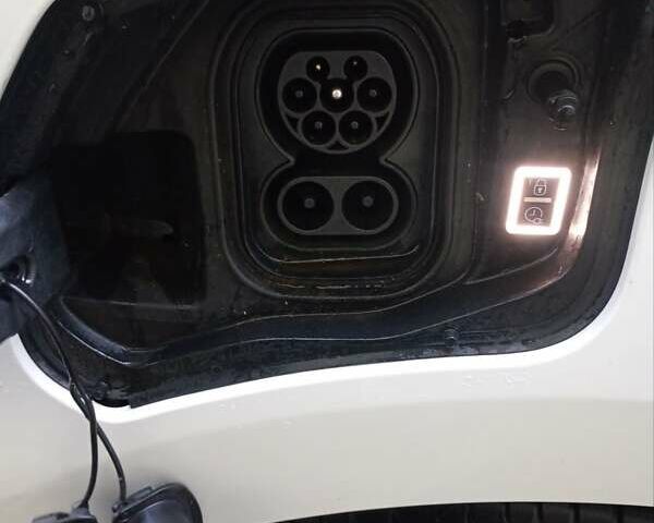 Білий Опель Vivaro-e, об'ємом двигуна 0 л та пробігом 23 тис. км за 19900 $, фото 20 на Automoto.ua