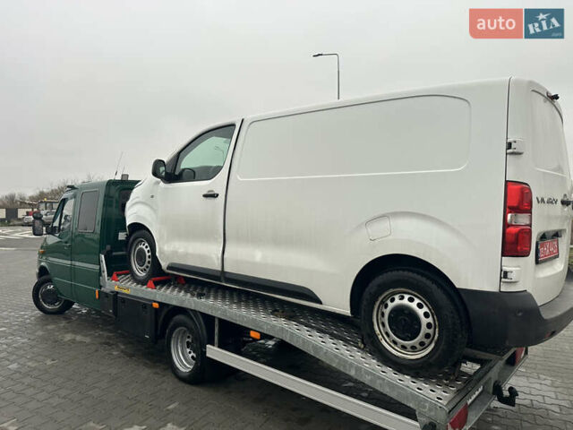 Белый Опель Vivaro-e, объемом двигателя 0 л и пробегом 44 тыс. км за 14500 $, фото 8 на Automoto.ua