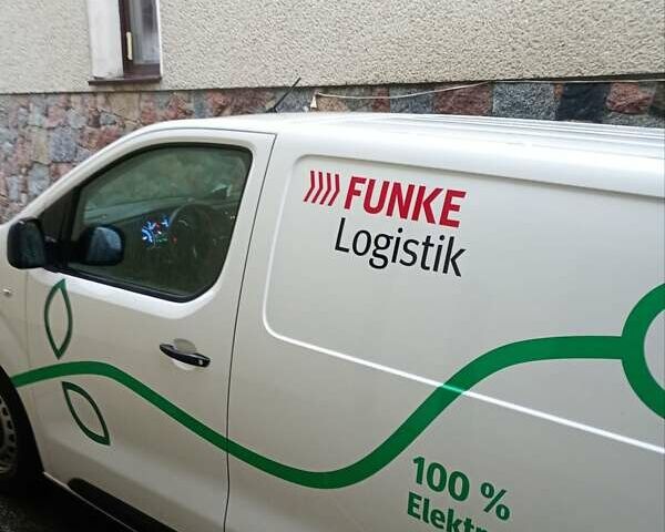 Білий Опель Vivaro-e, об'ємом двигуна 0 л та пробігом 23 тис. км за 19900 $, фото 18 на Automoto.ua