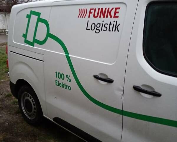 Білий Опель Vivaro-e, об'ємом двигуна 0 л та пробігом 23 тис. км за 19900 $, фото 14 на Automoto.ua