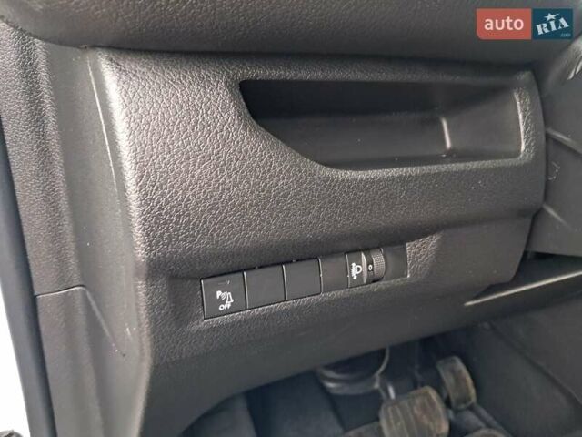 Білий Опель Vivaro-e, об'ємом двигуна 0 л та пробігом 7 тис. км за 22500 $, фото 37 на Automoto.ua