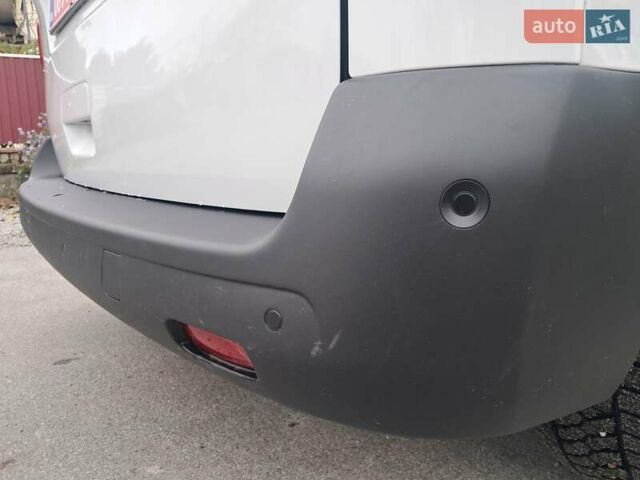 Білий Опель Vivaro-e, об'ємом двигуна 0 л та пробігом 7 тис. км за 22500 $, фото 16 на Automoto.ua