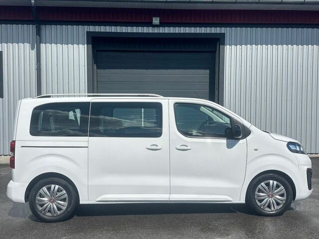 Білий Опель Vivaro-e, об'ємом двигуна 0 л та пробігом 57 тис. км за 24700 $, фото 5 на Automoto.ua