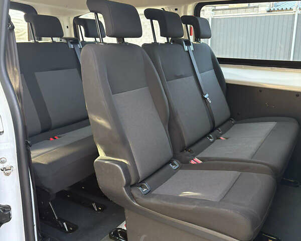 Белый Опель Vivaro-e, объемом двигателя 0 л и пробегом 31 тыс. км за 25900 $, фото 21 на Automoto.ua