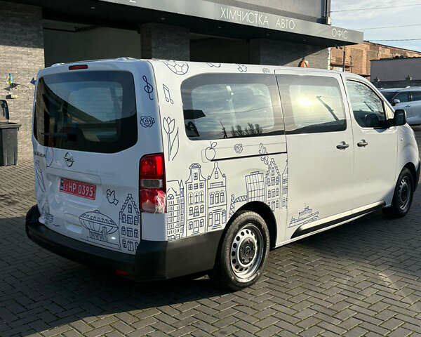 Белый Опель Vivaro-e, объемом двигателя 0 л и пробегом 31 тыс. км за 25900 $, фото 6 на Automoto.ua