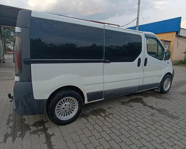 Белый Опель Vivaro-e, объемом двигателя 0 л и пробегом 389 тыс. км за 7200 $, фото 2 на Automoto.ua
