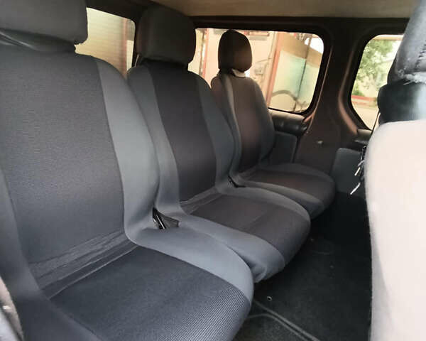 Белый Опель Vivaro-e, объемом двигателя 0 л и пробегом 389 тыс. км за 7200 $, фото 11 на Automoto.ua