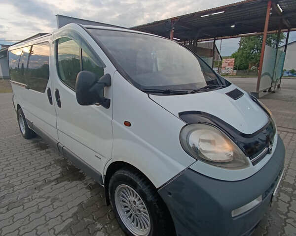 Белый Опель Vivaro-e, объемом двигателя 0 л и пробегом 389 тыс. км за 7200 $, фото 1 на Automoto.ua