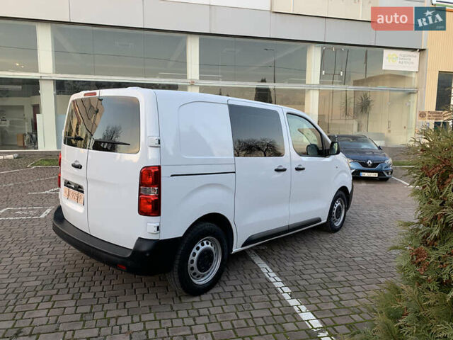 Белый Опель Vivaro-e, объемом двигателя 0 л и пробегом 27 тыс. км за 18700 $, фото 9 на Automoto.ua