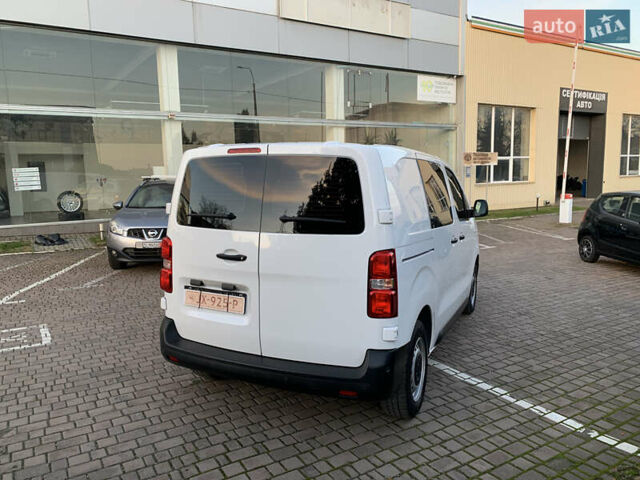 Белый Опель Vivaro-e, объемом двигателя 0 л и пробегом 27 тыс. км за 18700 $, фото 11 на Automoto.ua