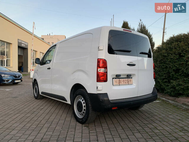 Белый Опель Vivaro-e, объемом двигателя 0 л и пробегом 27 тыс. км за 18700 $, фото 14 на Automoto.ua
