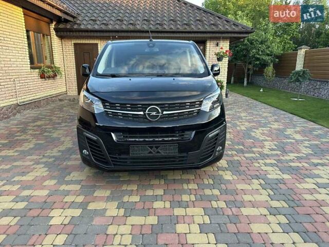Черный Опель Vivaro-e, объемом двигателя 0 л и пробегом 60 тыс. км за 24750 $, фото 9 на Automoto.ua
