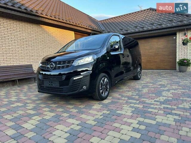 Черный Опель Vivaro-e, объемом двигателя 0 л и пробегом 60 тыс. км за 24750 $, фото 6 на Automoto.ua