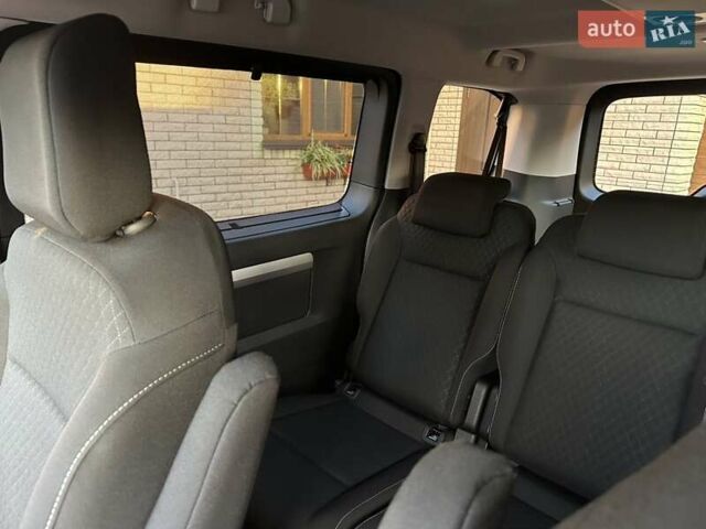Черный Опель Vivaro-e, объемом двигателя 0 л и пробегом 60 тыс. км за 24750 $, фото 31 на Automoto.ua