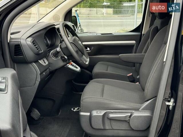 Черный Опель Vivaro-e, объемом двигателя 0 л и пробегом 32 тыс. км за 31500 $, фото 44 на Automoto.ua