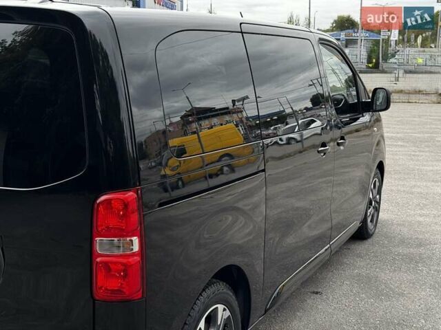 Черный Опель Vivaro-e, объемом двигателя 0 л и пробегом 32 тыс. км за 31500 $, фото 25 на Automoto.ua