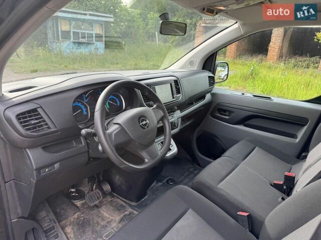 Черный Опель Vivaro-e, объемом двигателя 0 л и пробегом 34 тыс. км за 16500 $, фото 17 на Automoto.ua