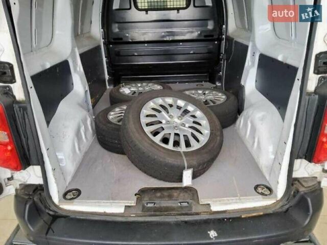 Опель Vivaro-e, объемом двигателя 0 л и пробегом 23 тыс. км за 19200 $, фото 6 на Automoto.ua