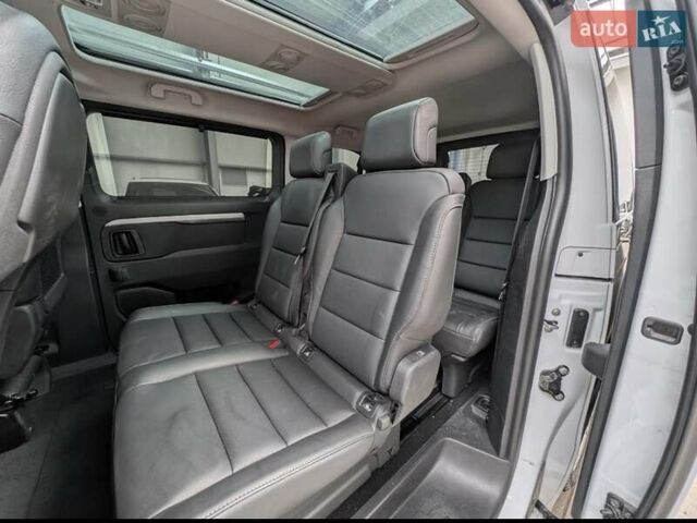 Опель Vivaro-e, объемом двигателя 0 л и пробегом 30 тыс. км за 25850 $, фото 12 на Automoto.ua