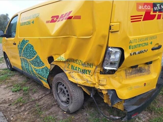 Жовтий Опель Vivaro-e, об'ємом двигуна 0 л та пробігом 71 тис. км за 13400 $, фото 7 на Automoto.ua