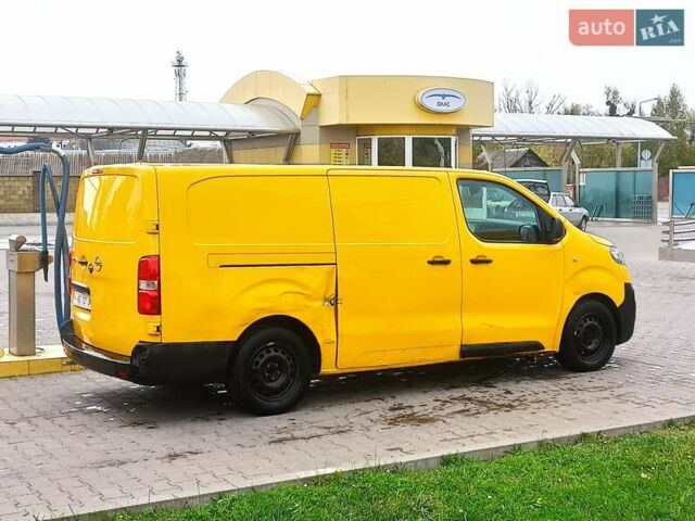 Желтый Опель Vivaro-e, объемом двигателя 0 л и пробегом 104 тыс. км за 15800 $, фото 14 на Automoto.ua
