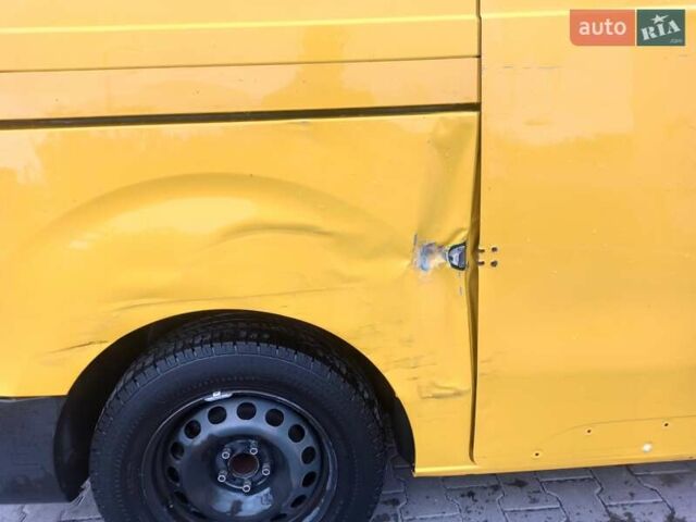 Желтый Опель Vivaro-e, объемом двигателя 0 л и пробегом 104 тыс. км за 15800 $, фото 27 на Automoto.ua