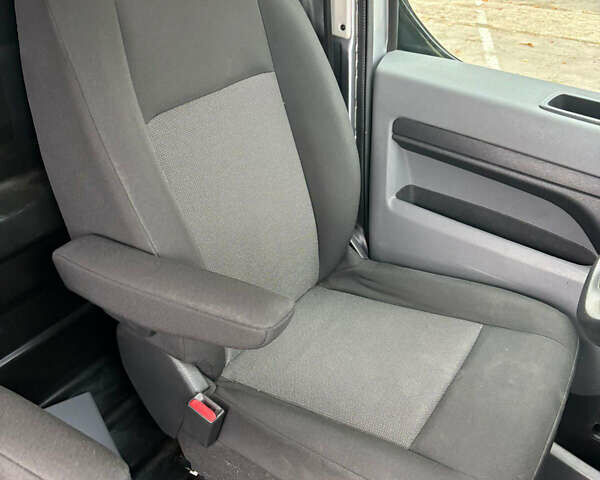 Сірий Опель Vivaro-e, об'ємом двигуна 0 л та пробігом 41 тис. км за 20900 $, фото 32 на Automoto.ua