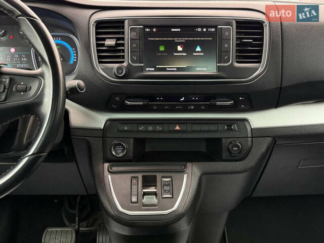 Опель Zafira Electric 2021 у Києві на Automoto.ua Сірий Опель Zafira Electric, об'ємом двигуна 0 л та пробігом 73 тис. км за 34000 $, фото 10 на Automoto.ua