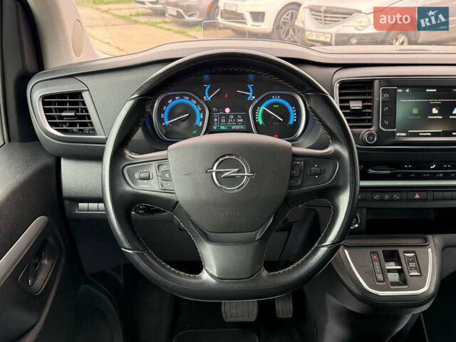 Опель Zafira Electric 2021 у Києві на Automoto.ua Сірий Опель Zafira Electric, об'ємом двигуна 0 л та пробігом 73 тис. км за 34000 $, фото 17 на Automoto.ua