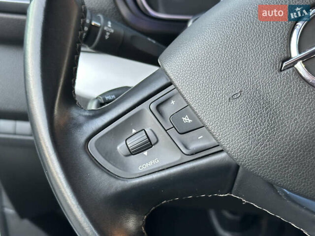 Белый Опель Zafira Life, объемом двигателя 0 л и пробегом 21 тыс. км за 23200 $, фото 27 на Automoto.ua