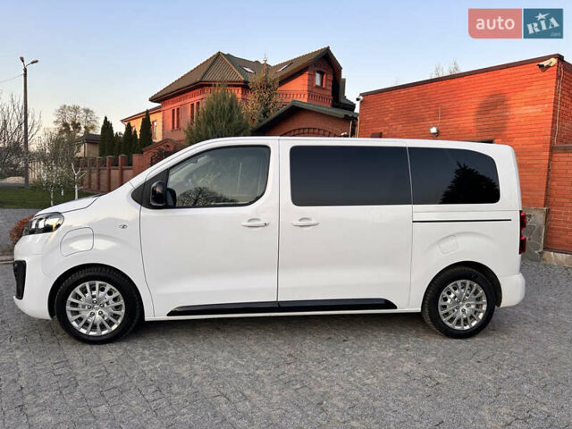 Белый Опель Zafira Life, объемом двигателя 0 л и пробегом 21 тыс. км за 22500 $, фото 6 на Automoto.ua