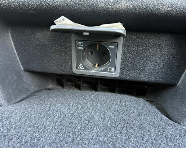 Білий Опель Zafira Life, об'ємом двигуна 0 л та пробігом 43 тис. км за 29500 $, фото 31 на Automoto.ua