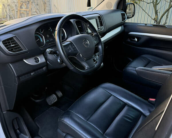 Білий Опель Zafira Life, об'ємом двигуна 0 л та пробігом 43 тис. км за 29500 $, фото 18 на Automoto.ua