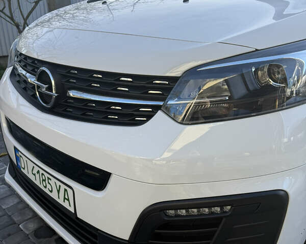 Білий Опель Zafira Life, об'ємом двигуна 0 л та пробігом 43 тис. км за 29500 $, фото 11 на Automoto.ua
