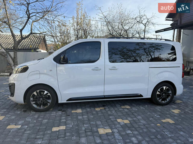 Білий Опель Zafira Life, об'ємом двигуна 0 л та пробігом 43 тис. км за 29500 $, фото 2 на Automoto.ua