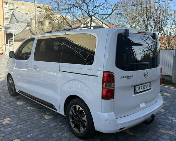 Білий Опель Zafira Life, об'ємом двигуна 0 л та пробігом 43 тис. км за 29500 $, фото 4 на Automoto.ua