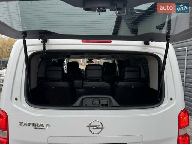 Опель Zafira Life, объемом двигателя 0 л и пробегом 35 тыс. км за 33000 $, фото 30 на Automoto.ua