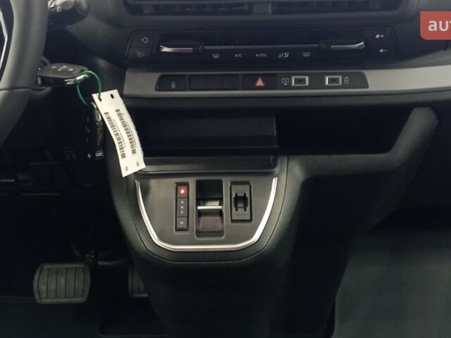 Опель Zafira Life, объемом двигателя 2 л и пробегом 0 тыс. км за 47429 $, фото 22 на Automoto.ua