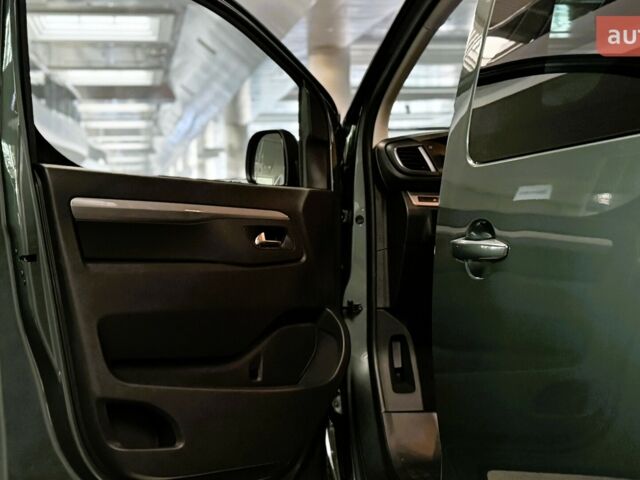 купить новое авто Опель Zafira Life 2025 года от официального дилера Автоцентр AUTO.RIA Опель фото