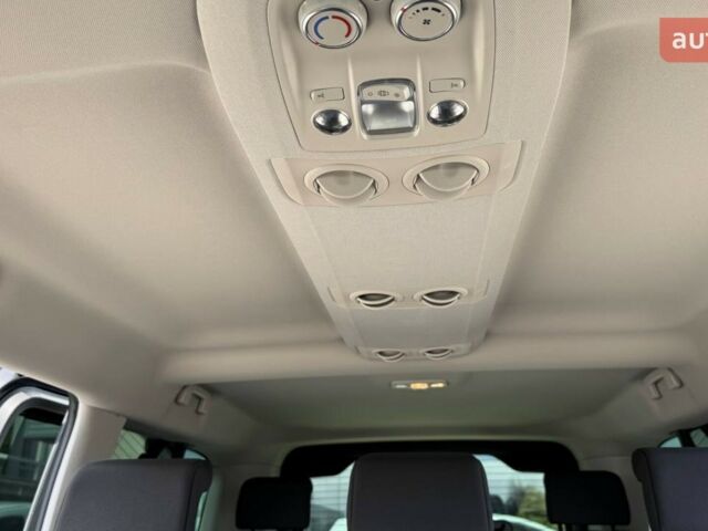 купить новое авто Опель Zafira Life 2025 года от официального дилера Автомир Opel Опель фото