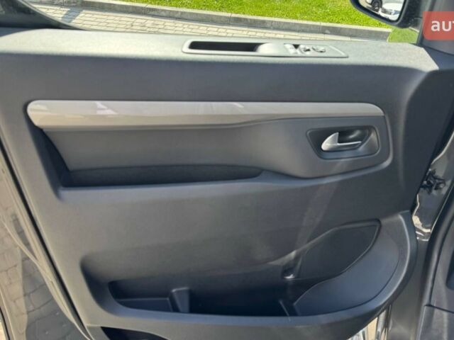 купить новое авто Опель Zafira Life 2025 года от официального дилера Автомир Opel Опель фото