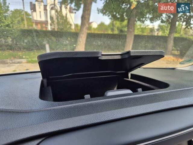 Серый Опель Zafira Life, объемом двигателя 2 л и пробегом 226 тыс. км за 24999 $, фото 57 на Automoto.ua