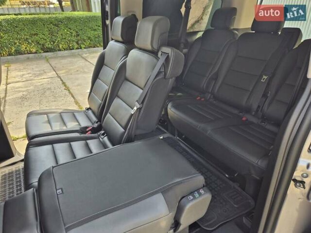 Серый Опель Zafira Life, объемом двигателя 2 л и пробегом 226 тыс. км за 24999 $, фото 66 на Automoto.ua