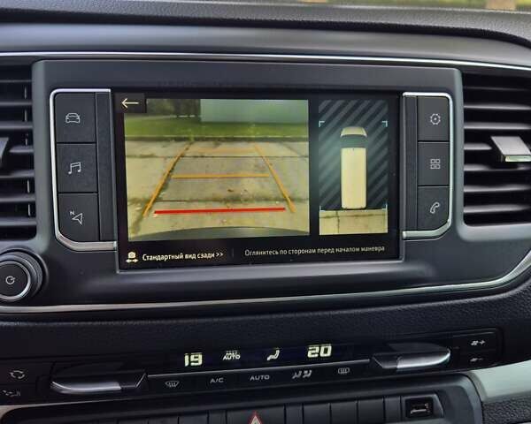 Серый Опель Zafira Life, объемом двигателя 2 л и пробегом 226 тыс. км за 24999 $, фото 73 на Automoto.ua