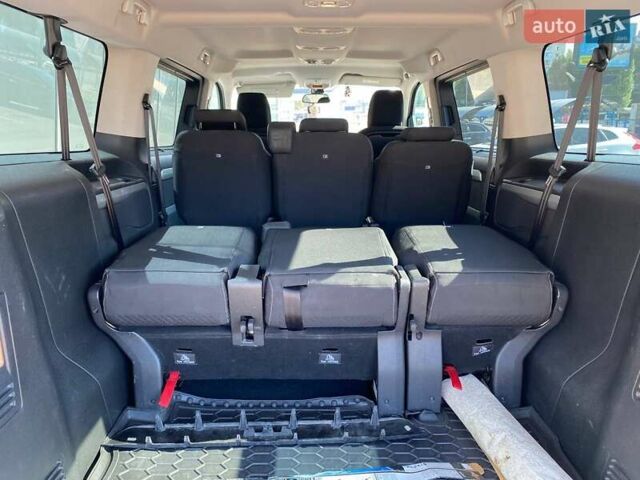 Серый Опель Zafira Life, объемом двигателя 2 л и пробегом 80 тыс. км за 27900 $, фото 14 на Automoto.ua