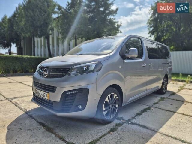 Серый Опель Zafira Life, объемом двигателя 2 л и пробегом 226 тыс. км за 24999 $, фото 16 на Automoto.ua
