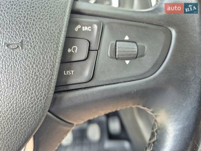 Серый Опель Zafira Life, объемом двигателя 2 л и пробегом 226 тыс. км за 24999 $, фото 56 на Automoto.ua