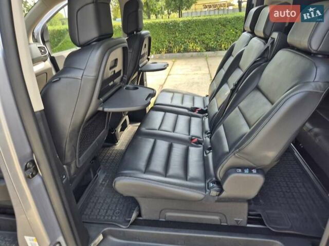 Серый Опель Zafira Life, объемом двигателя 2 л и пробегом 200 тыс. км за 25999 $, фото 65 на Automoto.ua